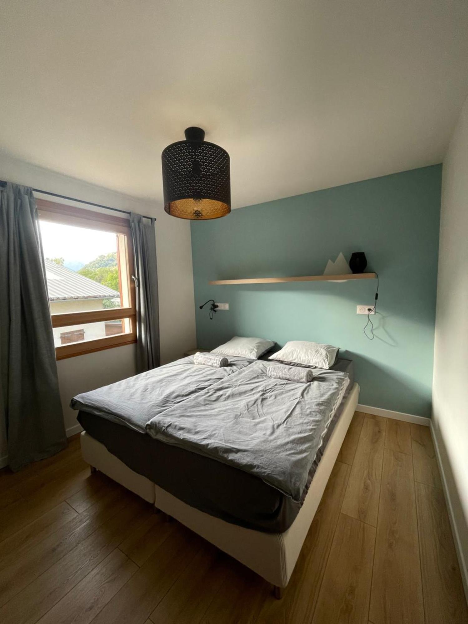 3 Chambres, Calme, Vue Imprenable, Refait A Neuf Le Monêtier-les-Bains Dış mekan fotoğraf